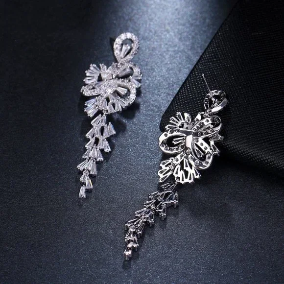 Bridal new CZ Dangling Wedding earrings - Picture 4 of 5
